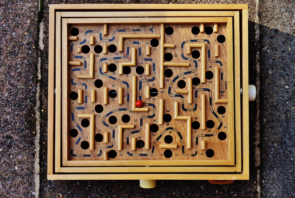 Wooden ball labyrinth